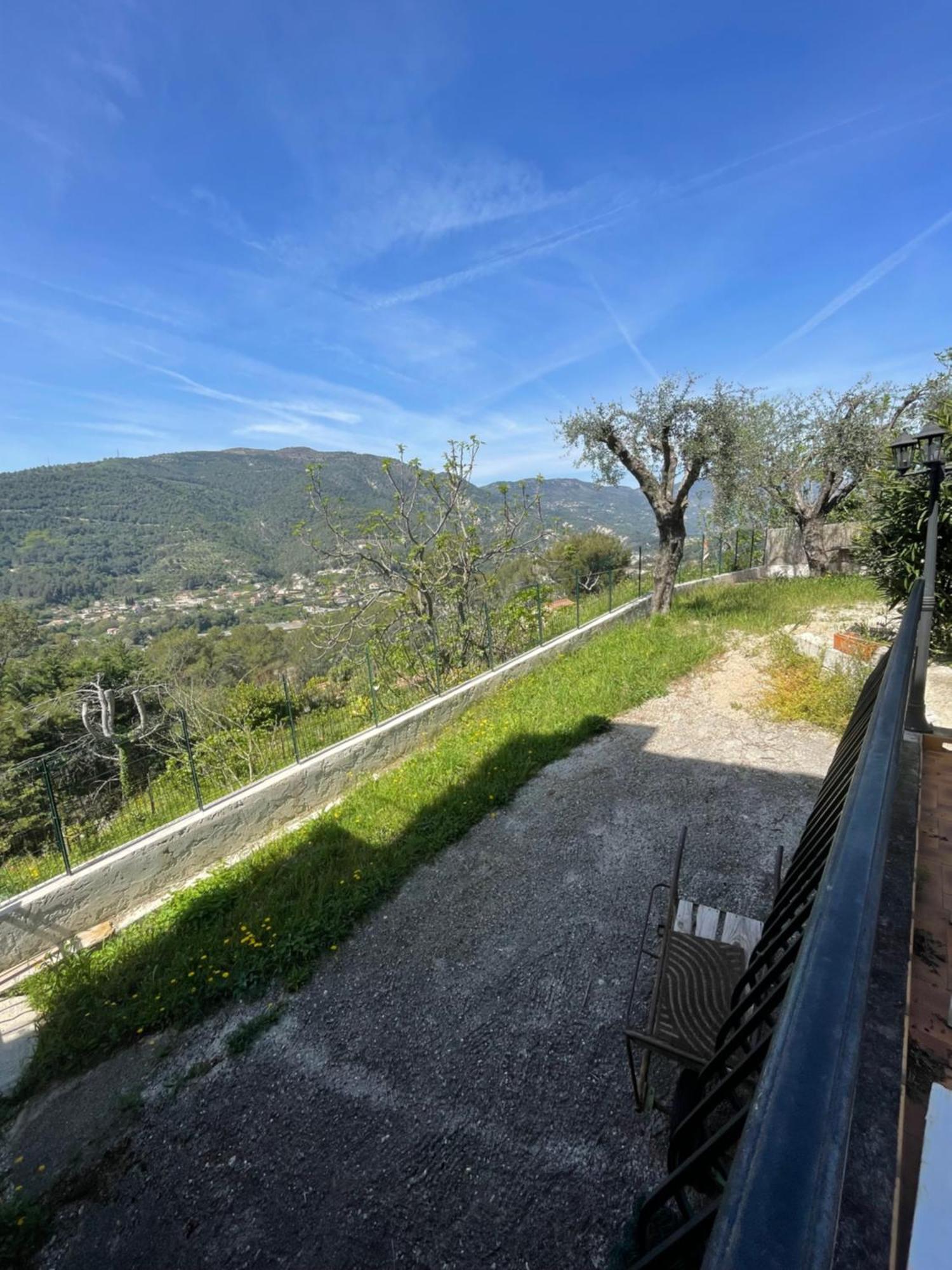 Charme Provencal Pres De Nice ブロサスク エクステリア 写真